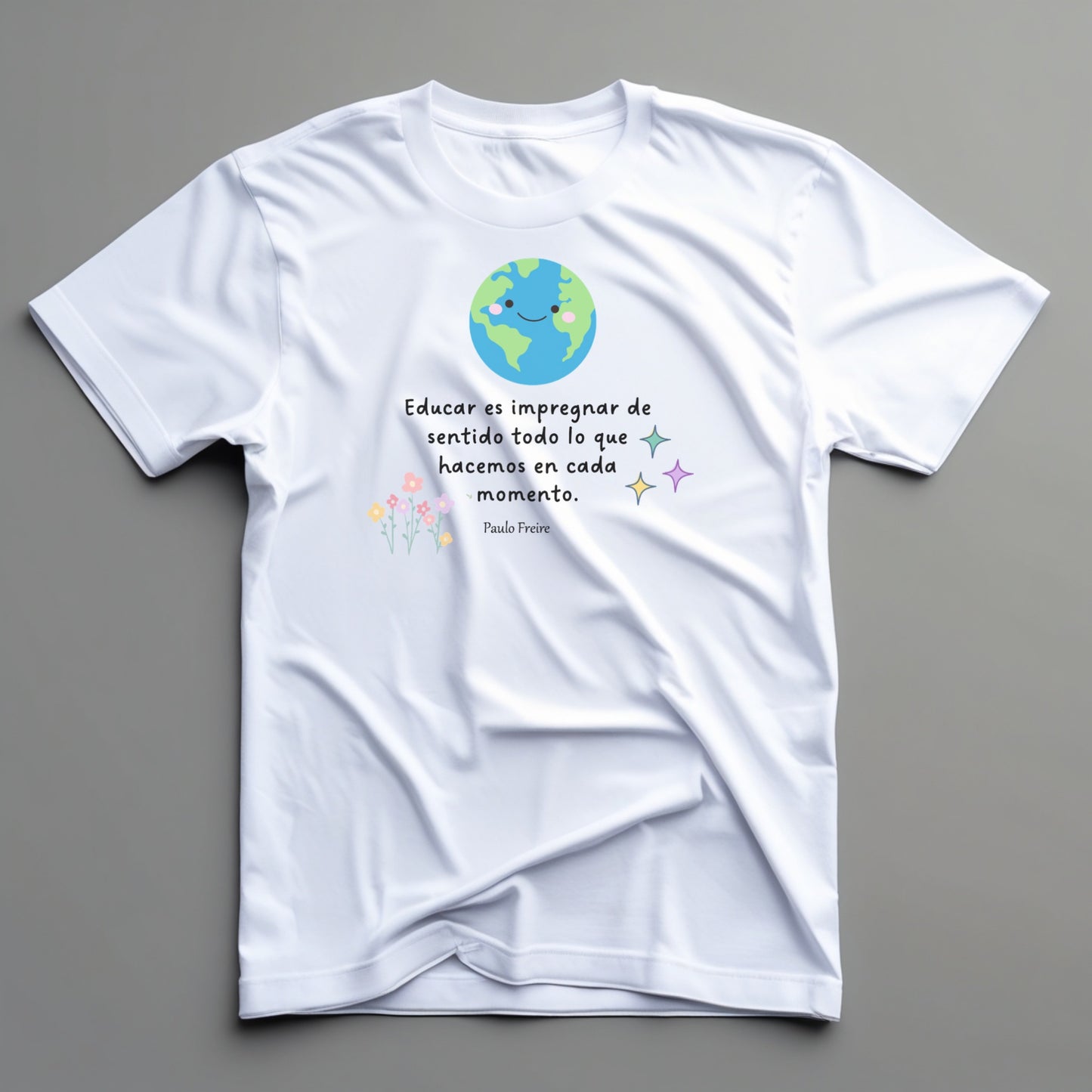 Polera frase Paulo Freire